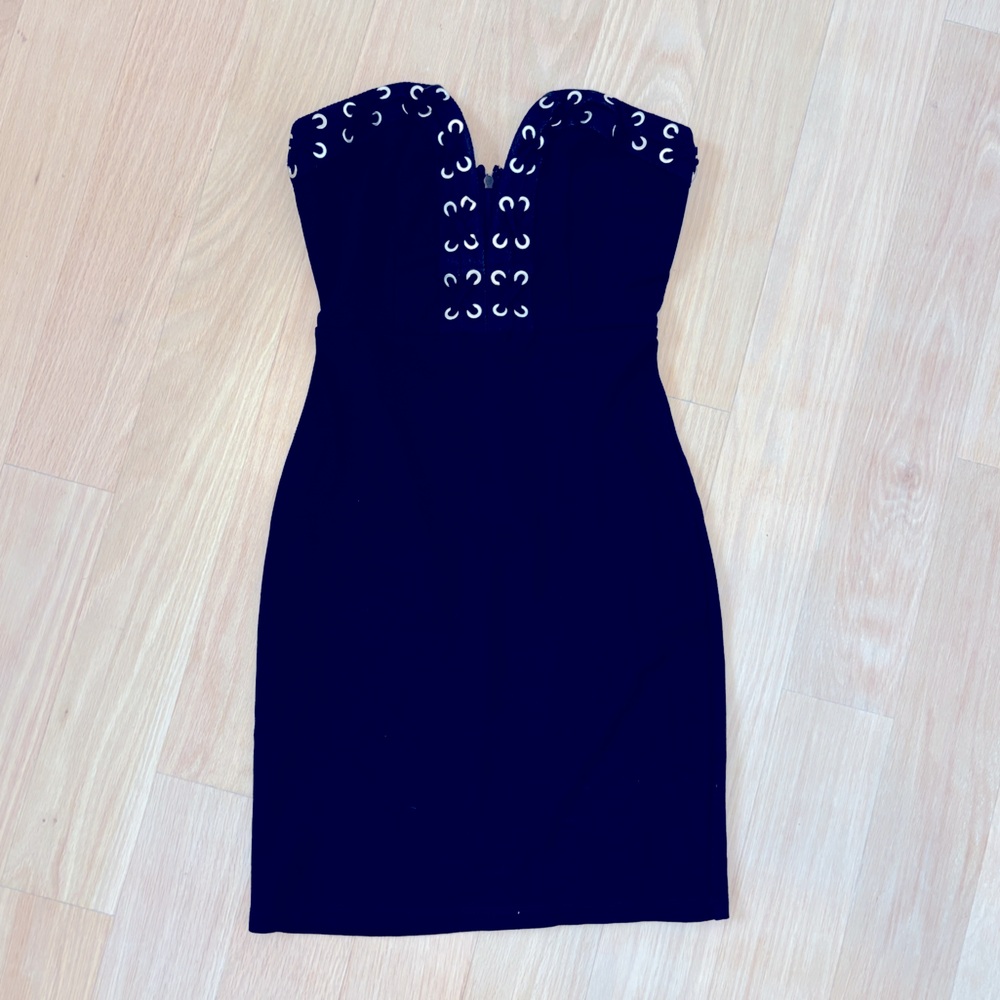 FOREVER 21 STRAPLESS LACEUP DRESS SIZE SMALL